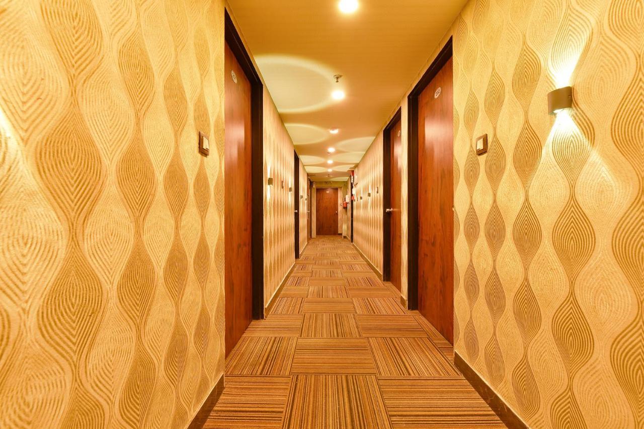 Fabhotel Queens Hub ชัยปุระ ภายนอก รูปภาพ