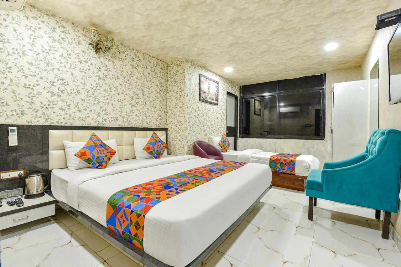 Fabhotel Queens Hub ชัยปุระ ภายนอก รูปภาพ