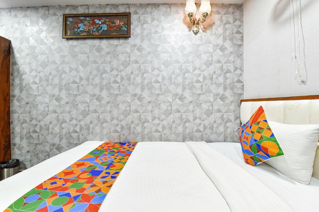 Fabhotel Queens Hub ชัยปุระ ภายนอก รูปภาพ